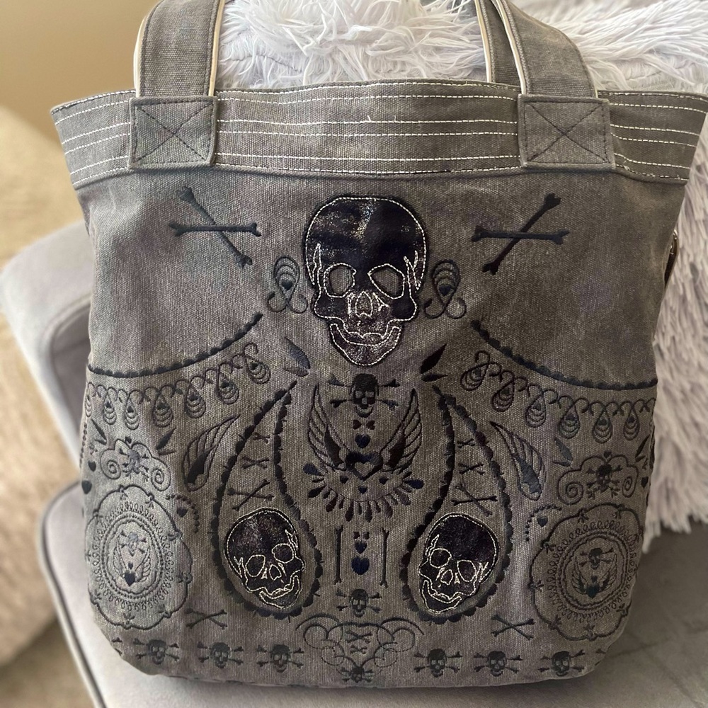 Loungefly Skull Tote